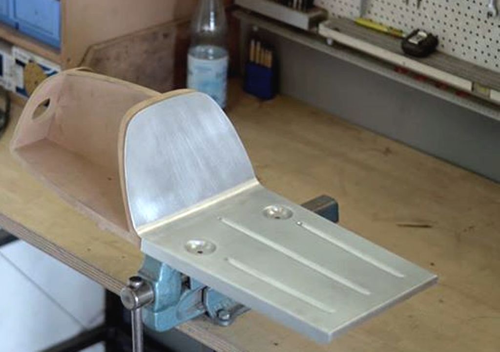 image	2				