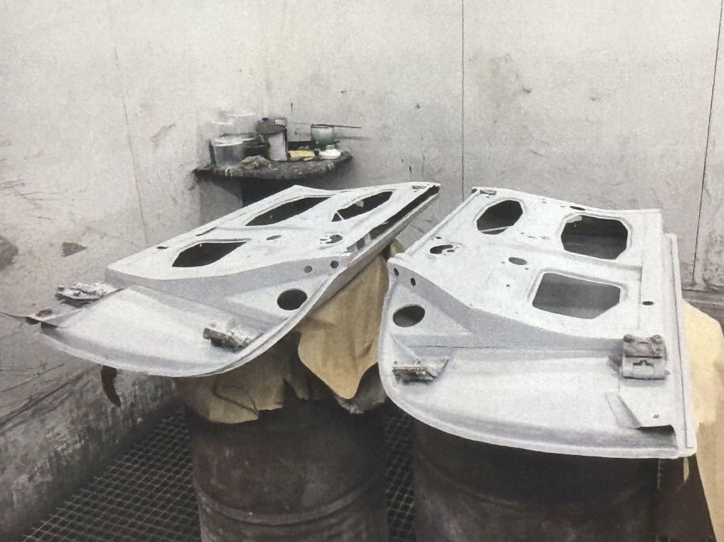 image	8				